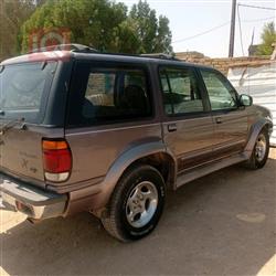 فورد إكسبلورر